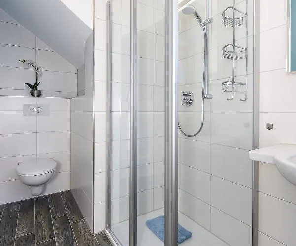 Schlipf 公寓 卡罗利嫩西尔